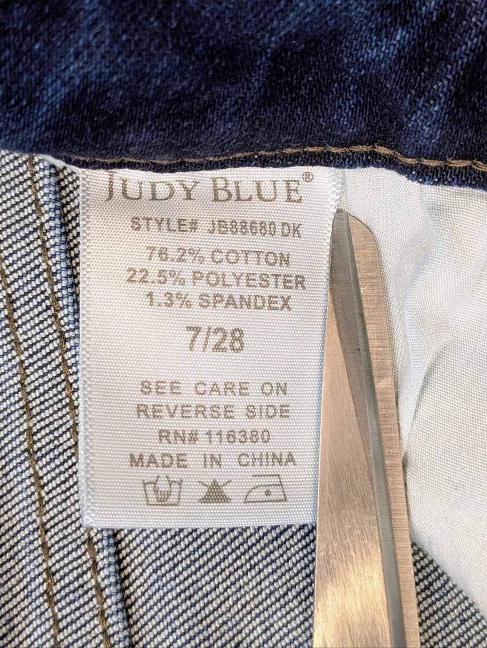 Judy Blue High Waist Dad Jeans Dark Wash Relaxed Distressed Straight 7/28 Denim - Picture 13 of 13